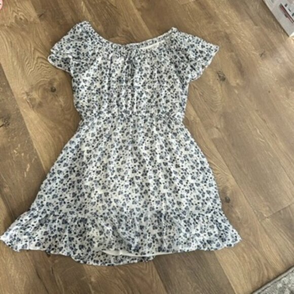 None Dresses & Skirts - blue and white flower dress